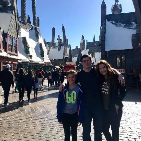 Meet your Posher, Bobbee - Picture 1 of 1